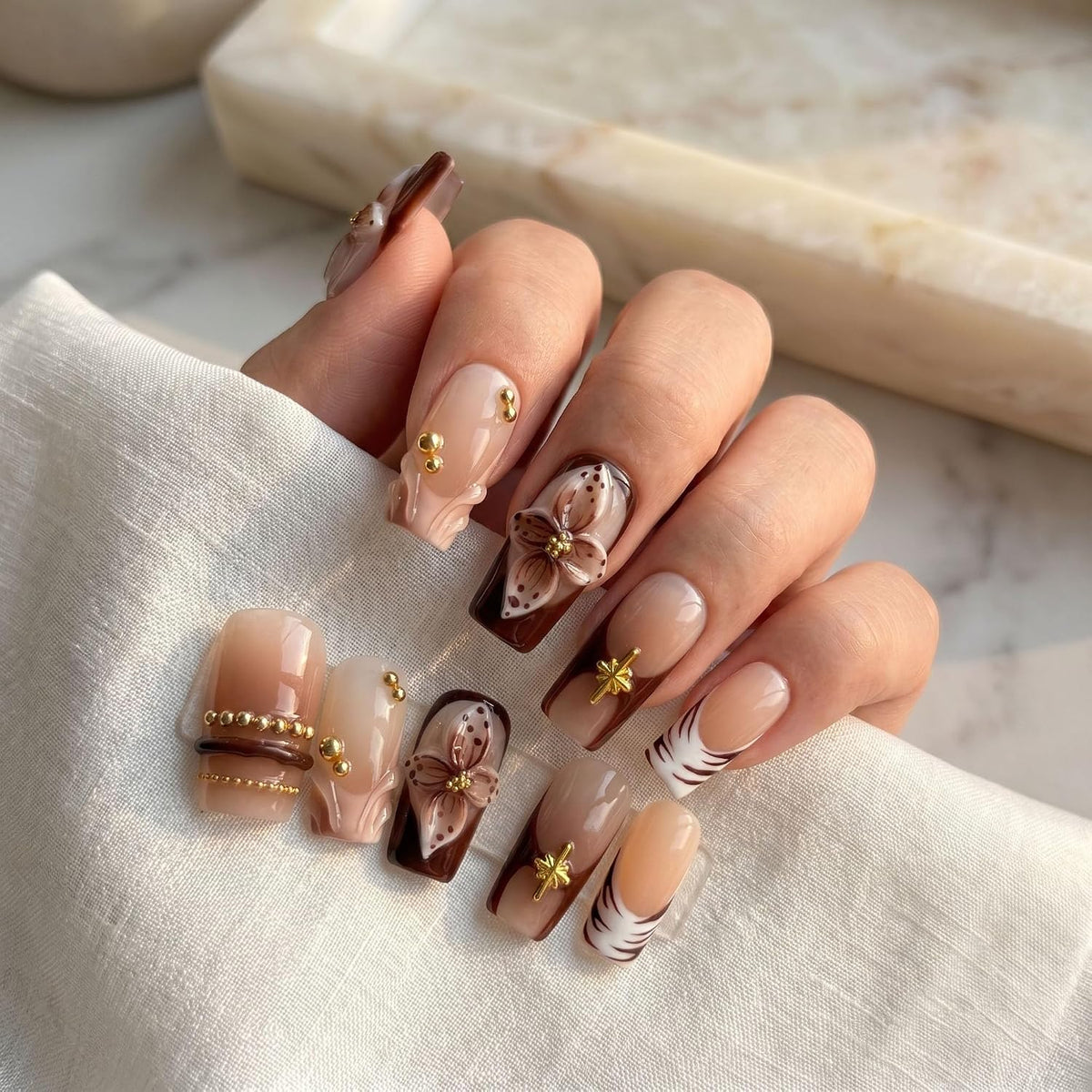 Handmade Press on Nails Medium Square Brown Gradient False Nails with 3D Flower and Swirl Design French Tip Fake Nails Luxury Reusable Acrylic Nails Press Ons for Women 10Pcs (Size M)
