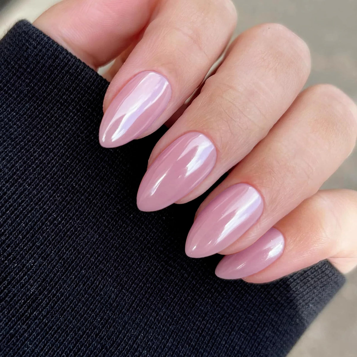 Qsnidy Press on Nails Almond, Ombre Nude to White, Glossy Fake Nails