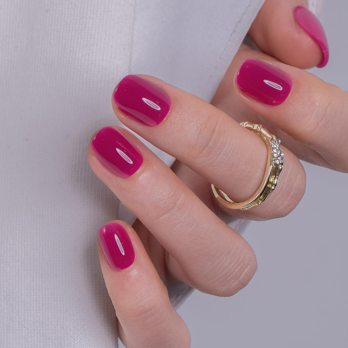CurvLife Extra Short Oval Press On Nails, Nude Peach Pink, Soft Gel