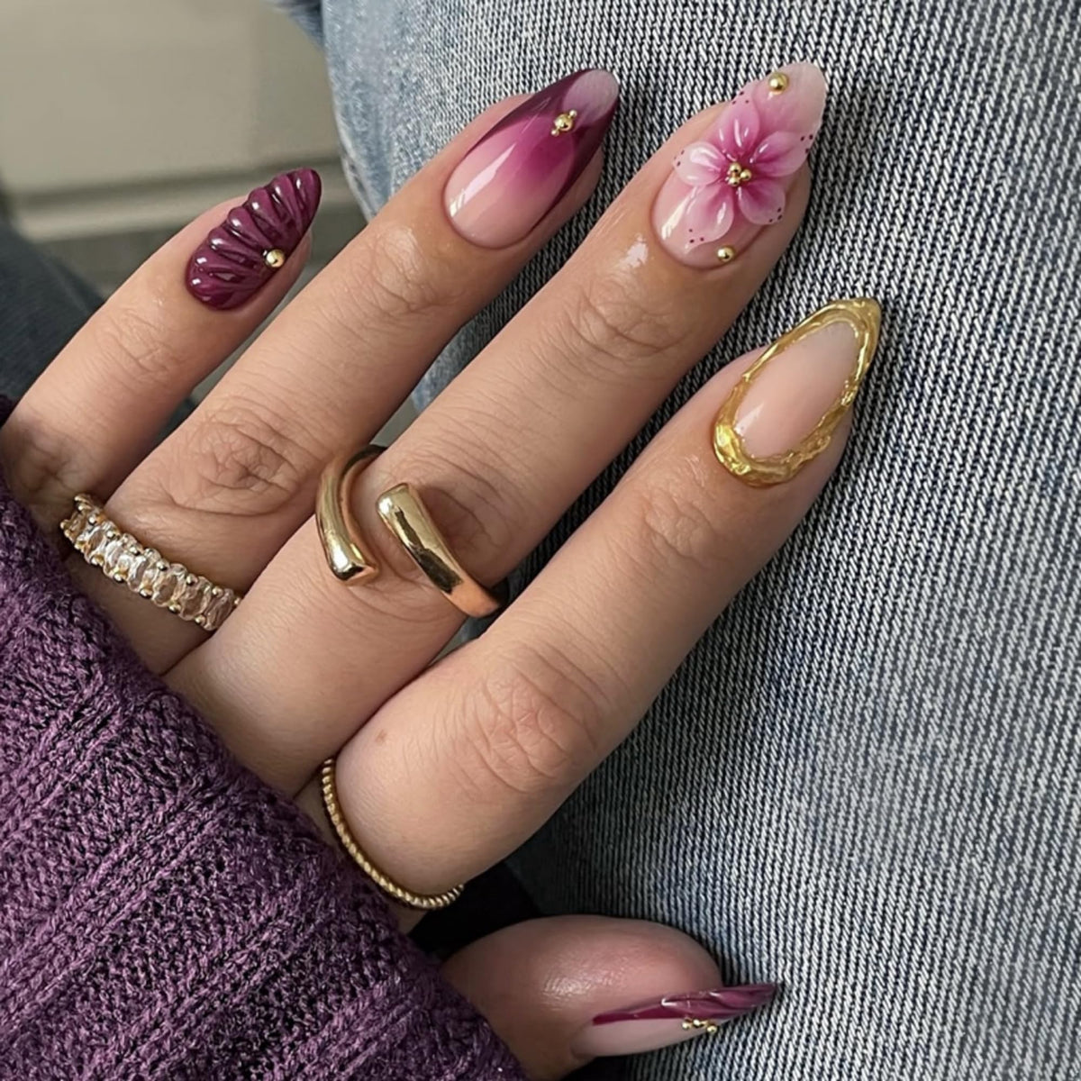 Short Almond Press on Nails Nude Ombre Glossy Fake Nail 30pcs