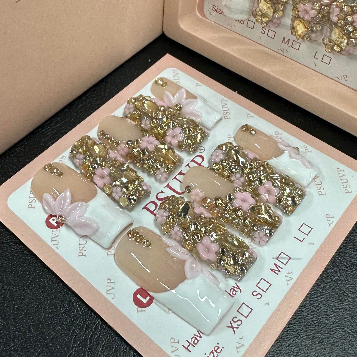 10Pcs Handmade Press On Nails 3D White Floral Luxury Diamond Coffin M