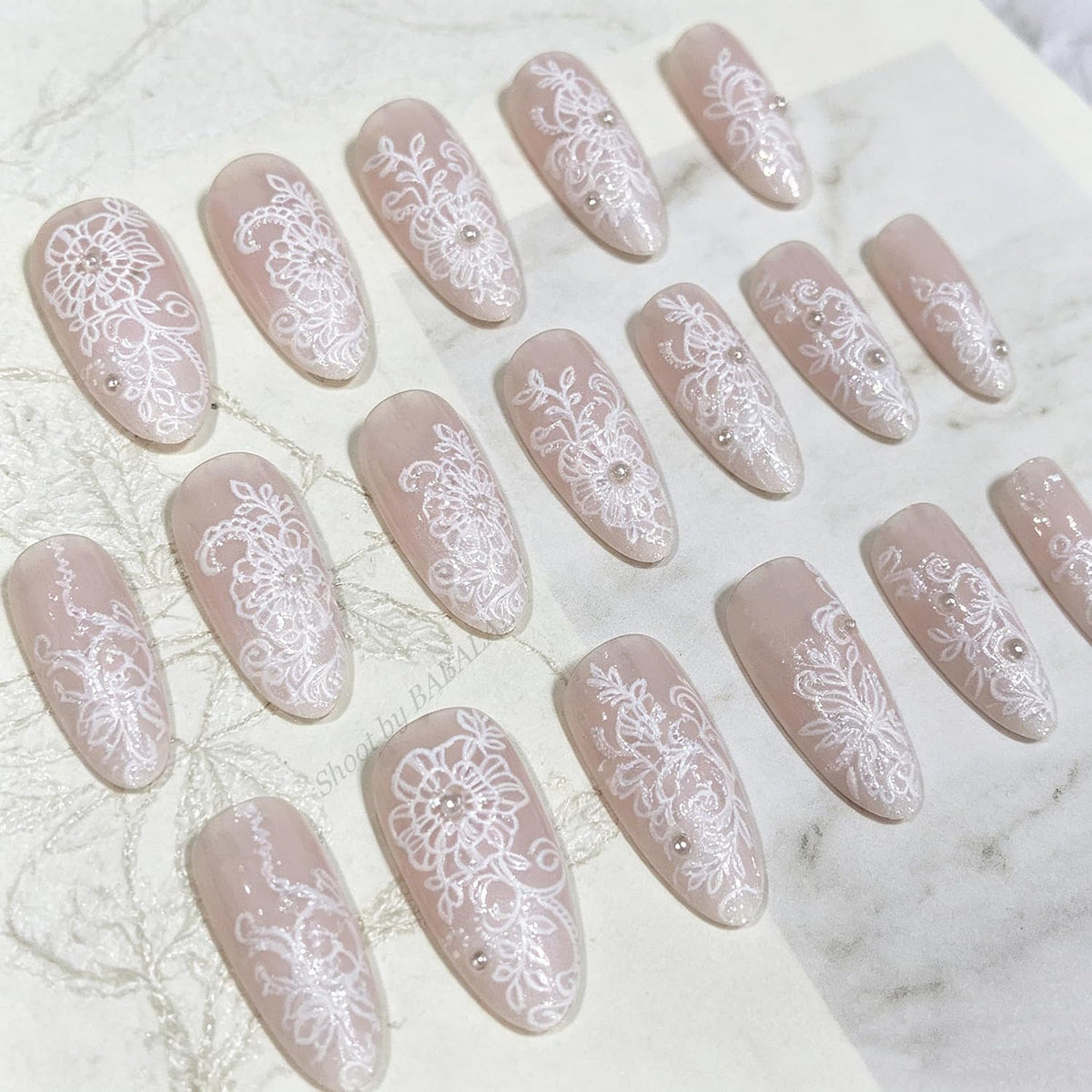 BABALAL Bridal Lace Press On Nails, Medium Almond Fake Nails with 3D White Floral & Pearl, Nude Ombre Acrylic Stick On Nails for Women 24Pcs