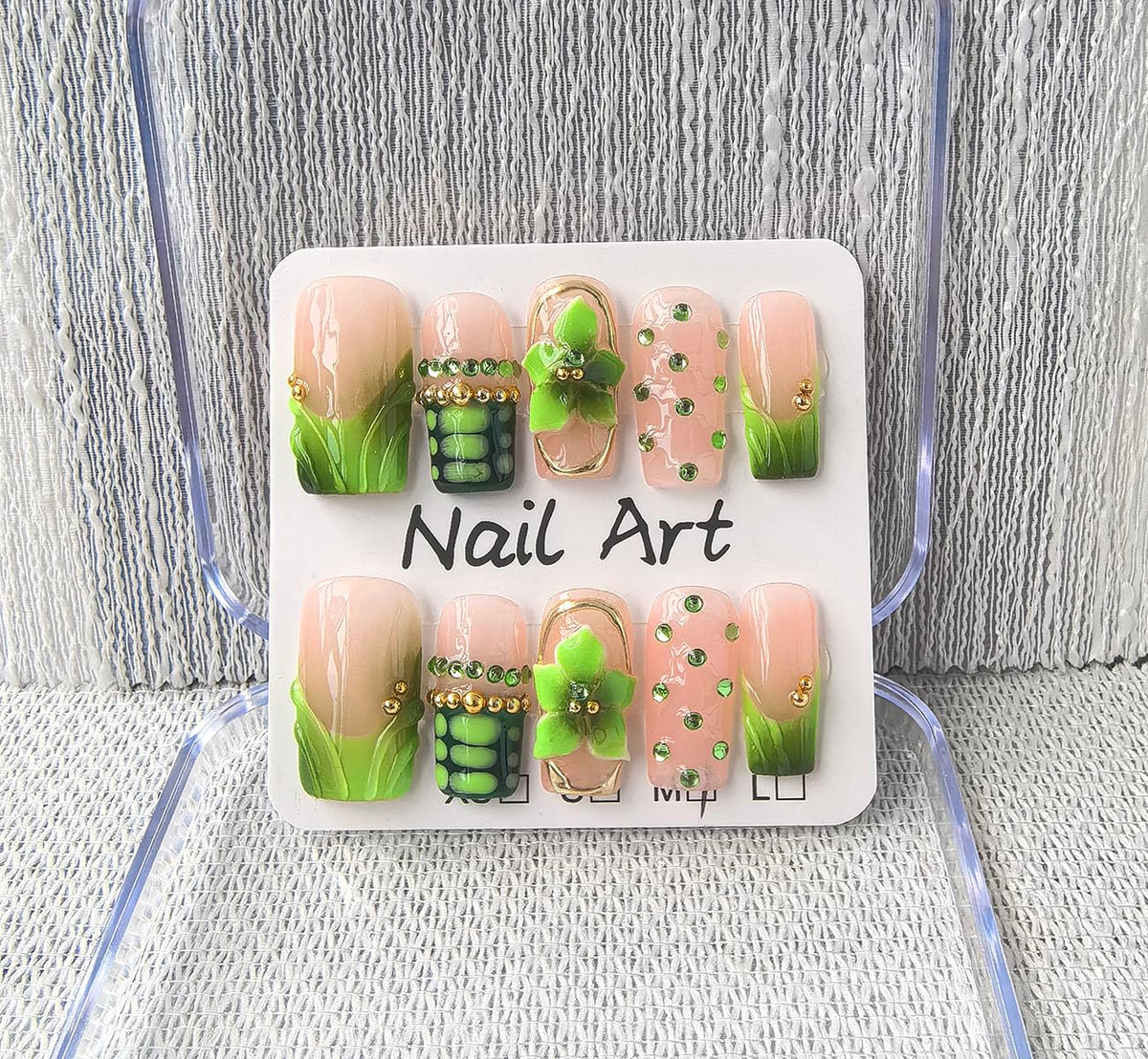 Handmade Press on Nails Medium Square Fake Nails Green Ombre French Tip with 3D Flower Designs luxury Rhinestones Glossy Cute Acrylic Nails for Women 10pcs (Size M）