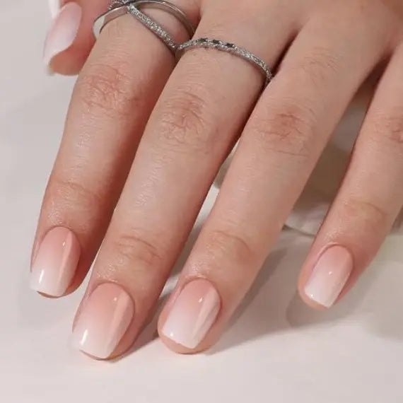Elegant Light Purple Ombre Press On Nails | CurvLife Nail | 30pcs Medium Coffin Fake Nails | Glossy Finish with Subtle Purple Gradient | Easy to Apply, Comfortable & Long-Lasting | Ideal for Daily Commutes, Business Lunches, Weddings & Elegant Events