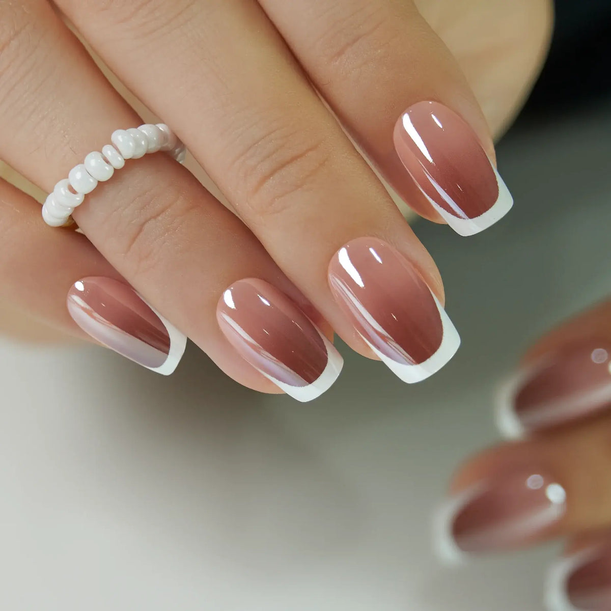 Classic French Tip Press On Nails | CurvLife Nail | 24pcs Short Oval Fake Nails | Natural Nude Finish | Easy Apply, Comfortable & Long-Lasting | Daily, Business & Elegant Event Nail Art