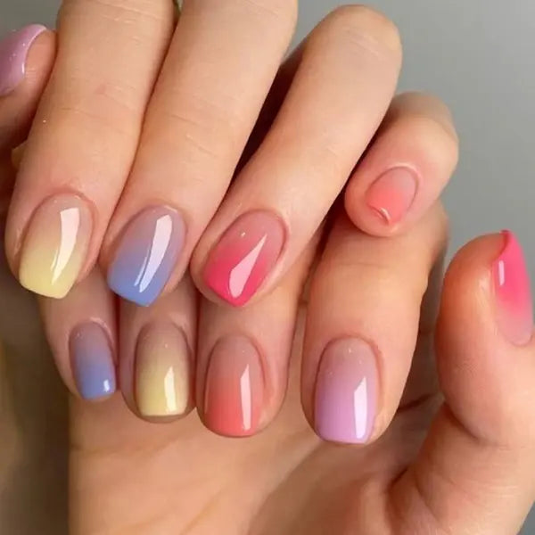 Elegant Light Purple Ombre Press On Nails | CurvLife Nail | 30pcs Medium Coffin Fake Nails | Glossy Finish with Subtle Purple Gradient | Easy to Apply, Comfortable & Long-Lasting | Ideal for Daily Commutes, Business Lunches, Weddings & Elegant Events